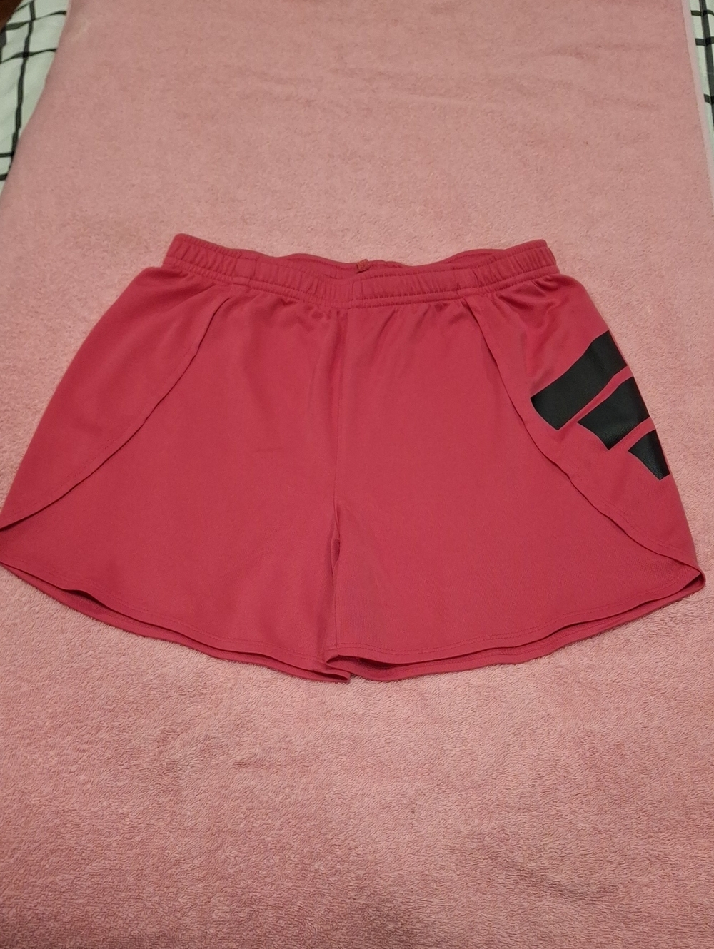Adidas Girls Rose Pink Athletic Shorts. Size  XL 16 (Fit 10-12)